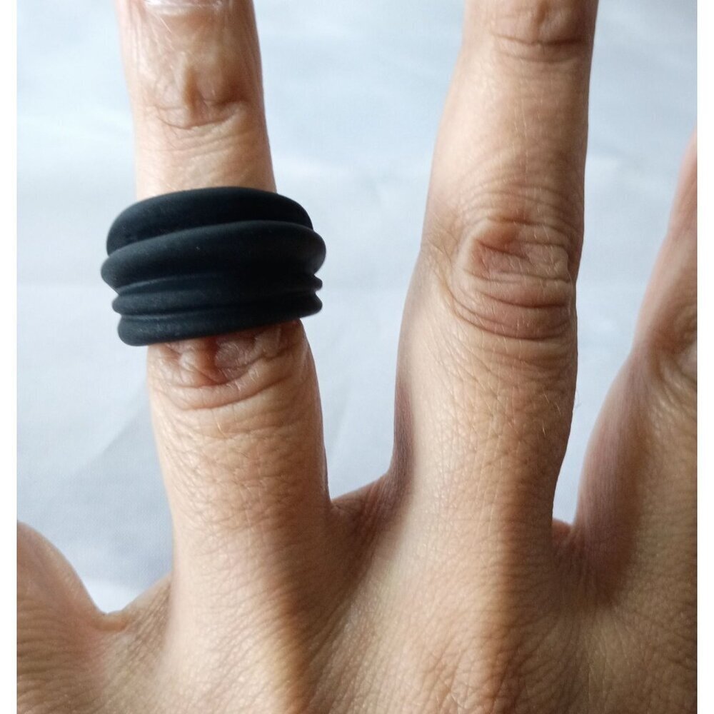 Retro Goth Black Silicone Open Ring Size 6 Adjustable New in Box Alt Punk